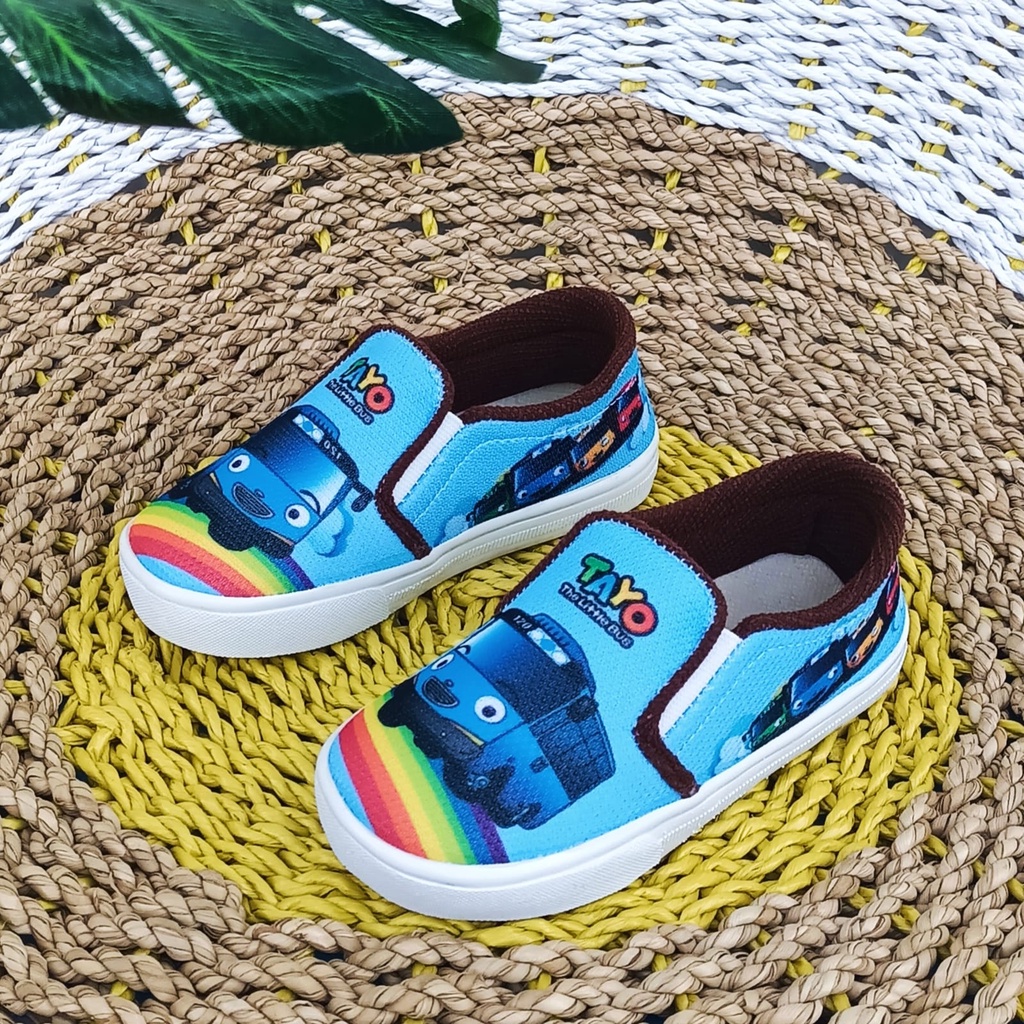 sepatu anak laki-laki imitasi karakter bis biru murah