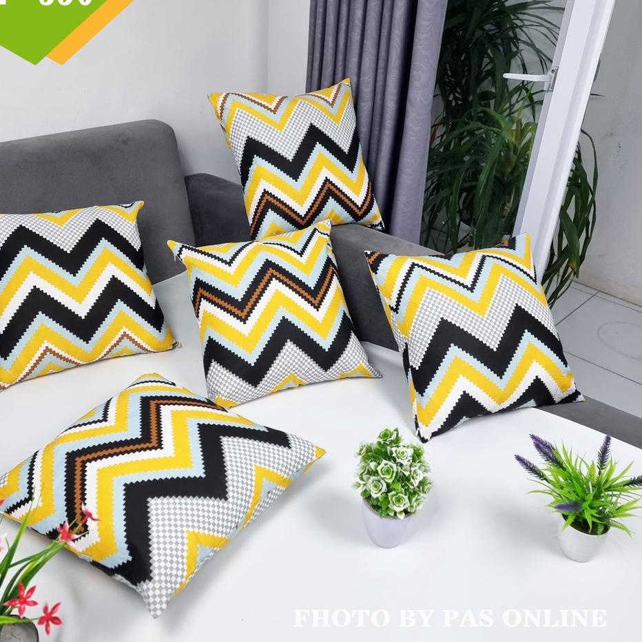 ✰ Sarung Bantal Sofa Set 45 x 45 ( 5 Sarung ) ۝
