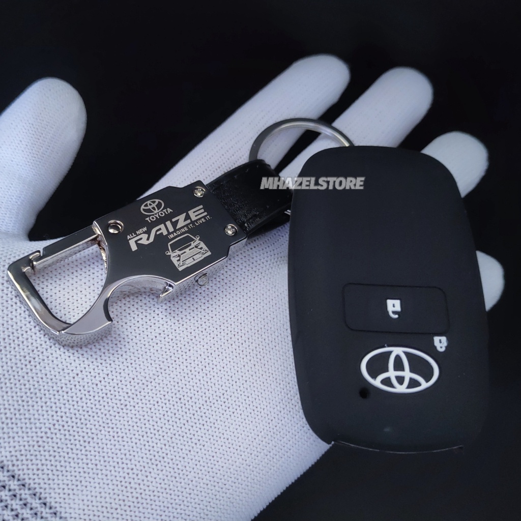 Gantungan kunci kulit stainless mobil Toyota RAIZE
