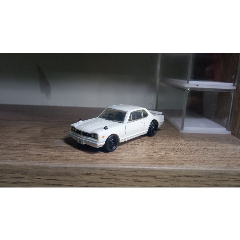 DIECAST MODEL KIT STRUCTURE MODEL NISSAN SKYLINE 2000 GTX