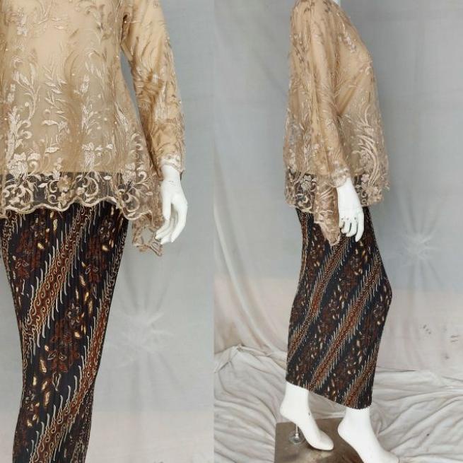← Kebaya / rinjani / Kebaya Tulle / Set Kebaya/Kebaya Modern/Ajc kebaya ☂