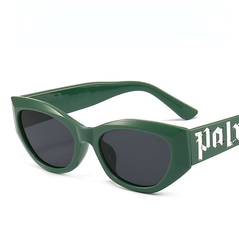 Kacamata Fashion Alfabet Punk Kacamata Hitam Hip Hop Mata Kucing Eropa Dan Amerika Ins Street Shot Sunglasses