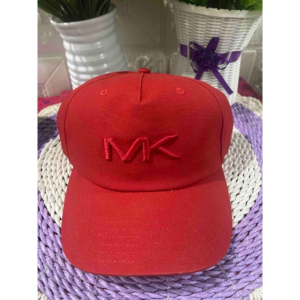 Topi Mk Red Tulisan Tengah