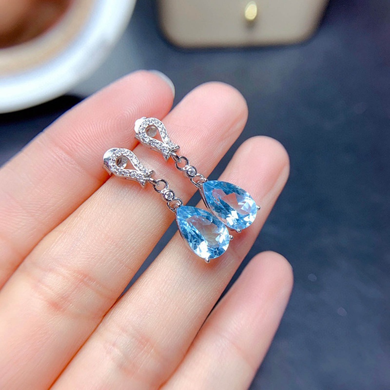 Temperamen Sky Blue Pear Cubic Zirconia Drop Earrings Metal Warna Perak Halus Anting Pertunangan Untuk Wanita Pesta Perhiasan Trendi