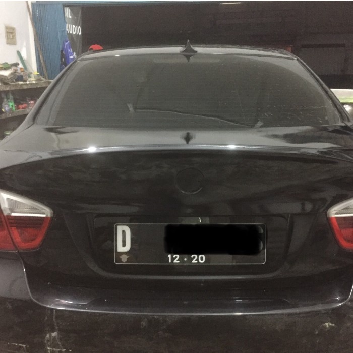 BMW E90 CSL Ducktail Trunk Spoiler Bodykit BMW E90 320 325 330 -GRT Duraflex