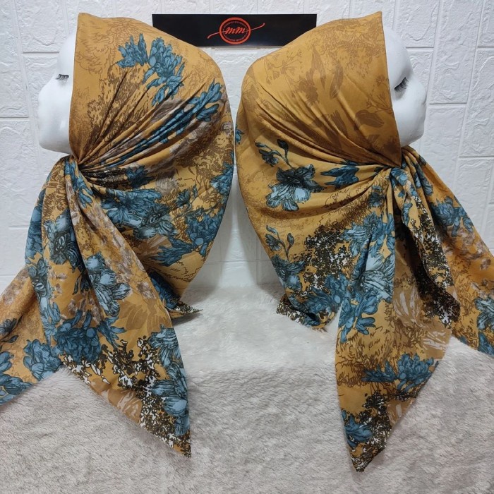 JM HIJAB SEGI EMPAT VOAL MOTIF BUNGA BIRU KUNING KERUDUNG JILBAB