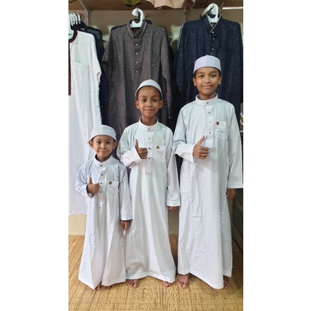 gamis putih polos motif haramain/ gamis haramain/ gamis saudi/ jubah saudi/ jubah haramain