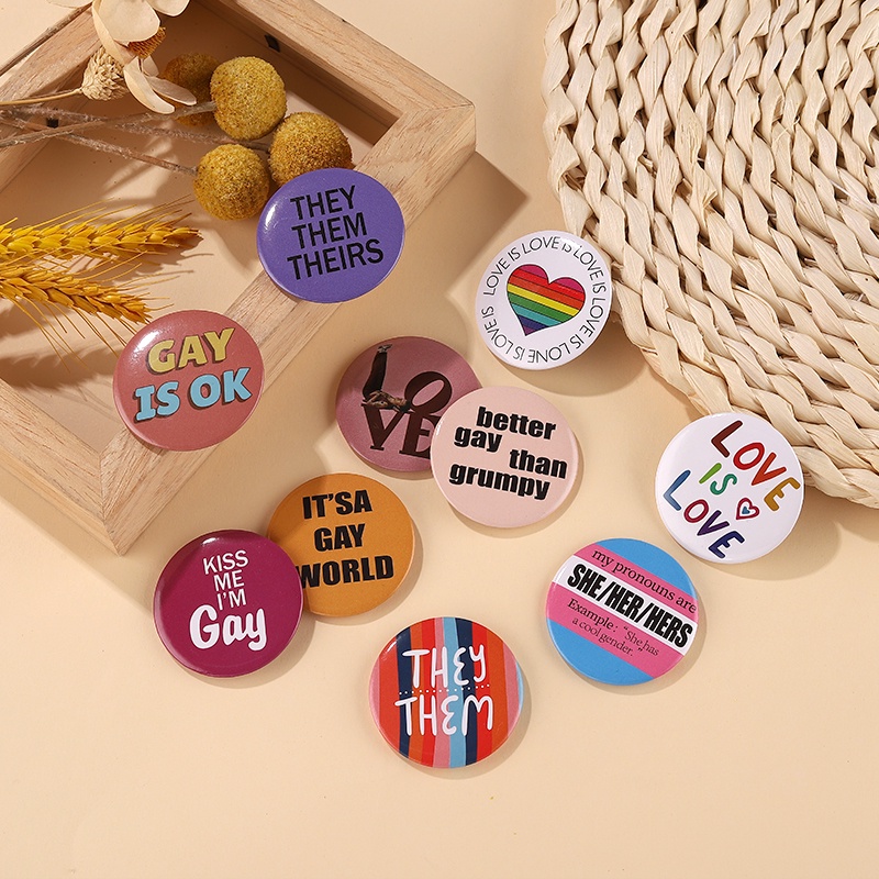 Tinplate Serial Tombol Lembut Pin Perhiasan Kartun Warna-Warni Quotes Bros Lencana Kreatif Logam Lencana Kerah Hadiah Lapel Pin