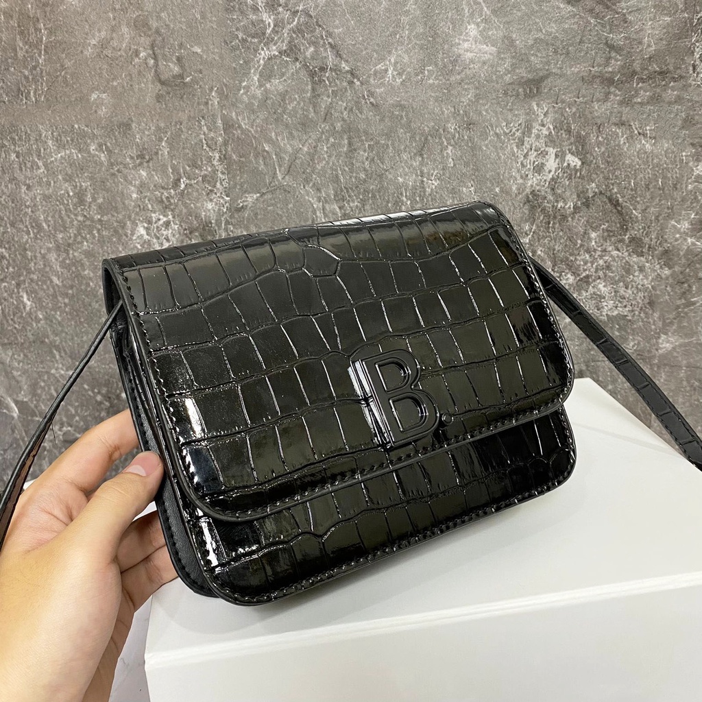 BLCG Embossed Croc B Crossbody Bag 6742 (FreeKantongKain+Bubble Wrap)