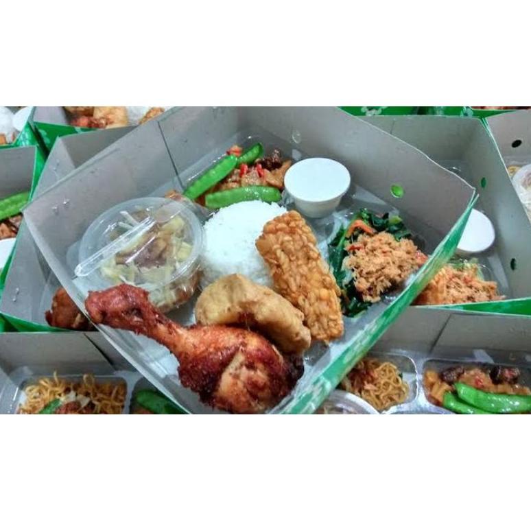 

Inx47 Paket Nasi Box Syukuran Kehamilan Lengkap dengan Rujak Buahnya Halal Enak Murah Free Label Stiker ..,,.,,.,
