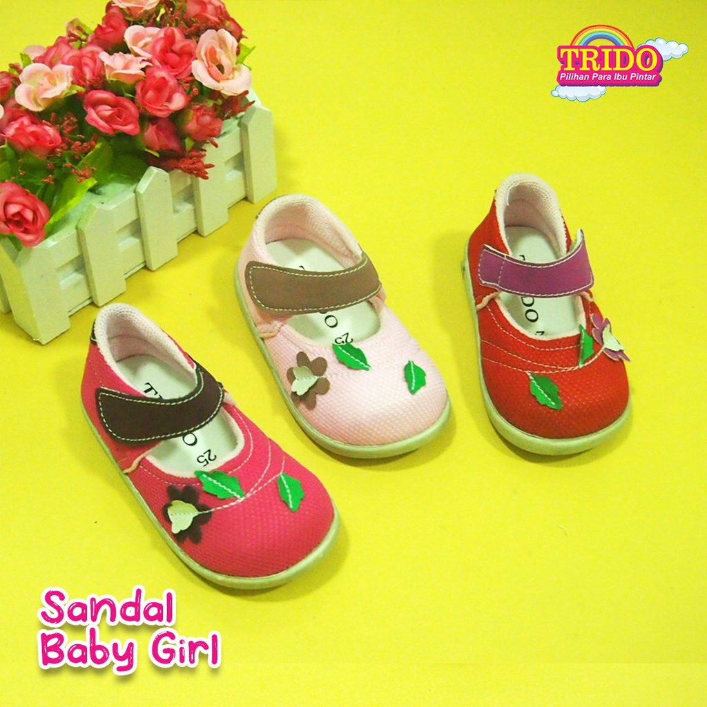 Sepatu bayi bunyi anak perempuan usia 1-3 tahun / sepatu bayi murah / sepatu anak bunyi