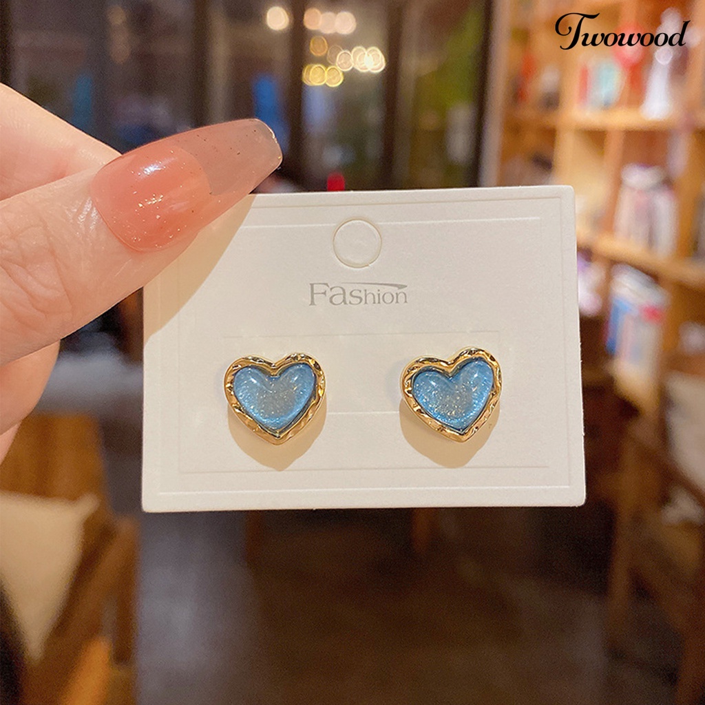 Twowood 1pasang Ear Studs Elegan Dainty Temperamen Melamun Hadiah Mini Hypoallergenic Retro Cinta Hati Kristal Imitasi Wanita Anting Perhiasan Aksesoris