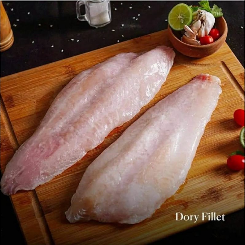 

pangasius Dori fillet frozen kemasan random isi 4 dan 5 / fillet patin dory