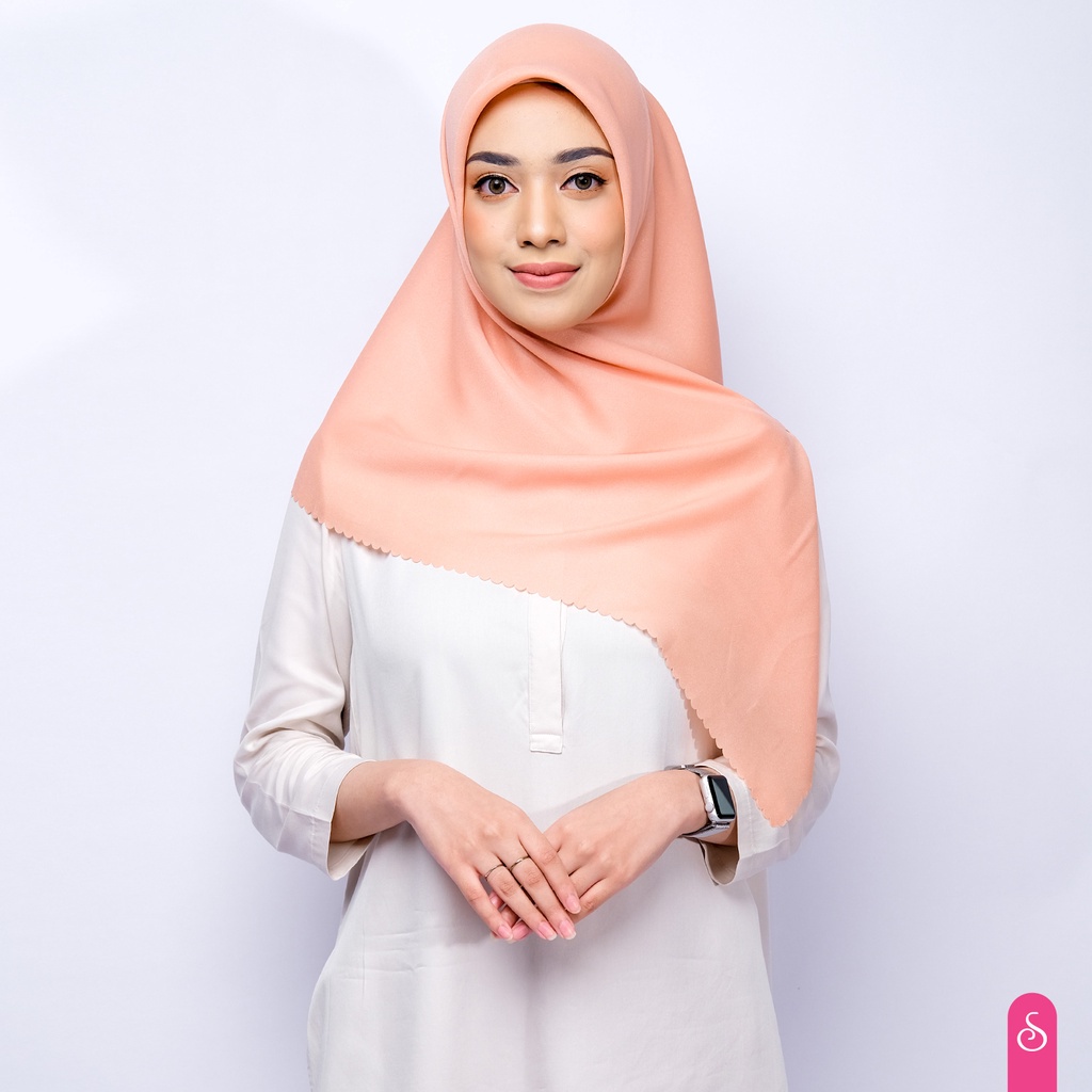 kerudung hijab / jilbab segi empat SHINAR GLAMOUR glitter glowing lasser cut ansania dan azara origi