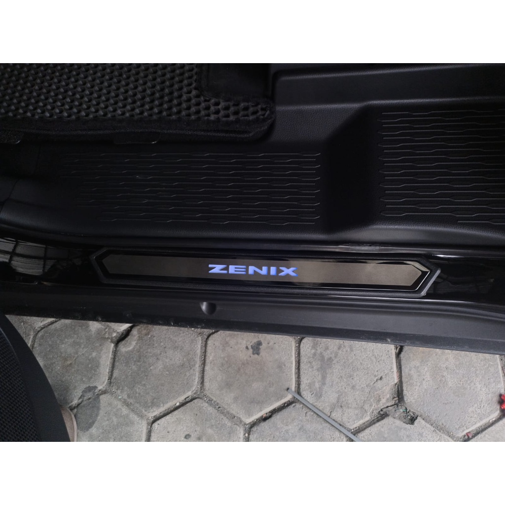 SILLPLATE SAMPING INNOVA ZENIX LAMPU ORI DESIGN V1