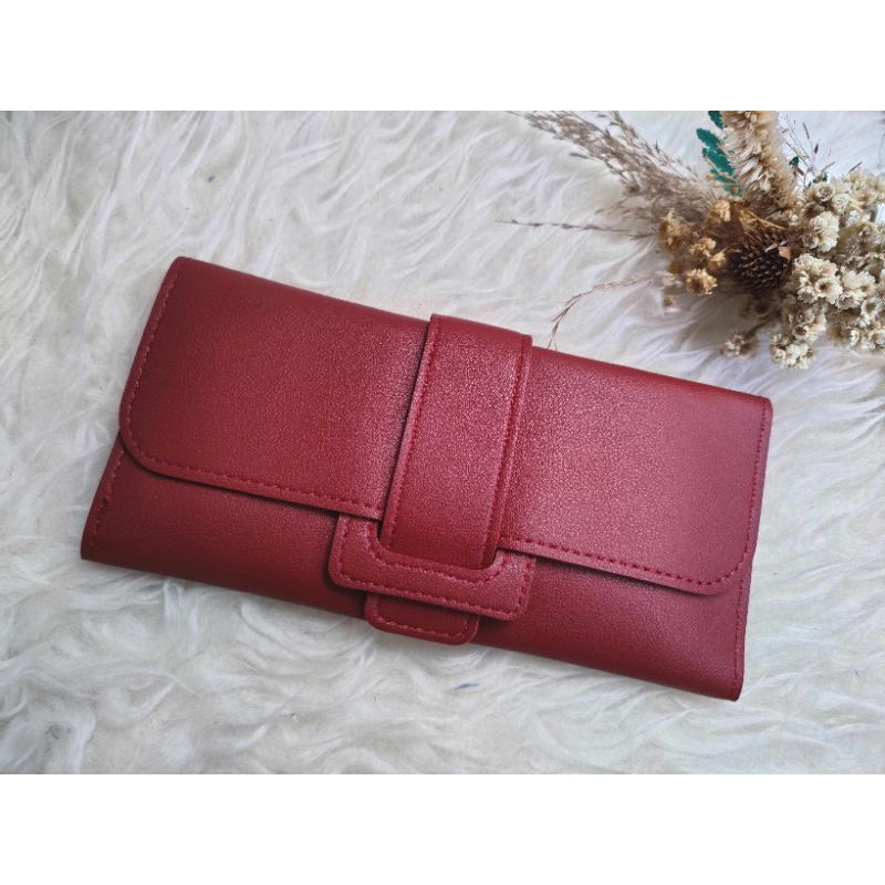 Dompet panjang wanita