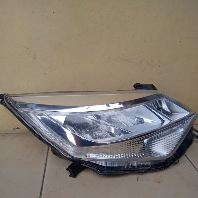 Headlamp Calya Facelift RH
