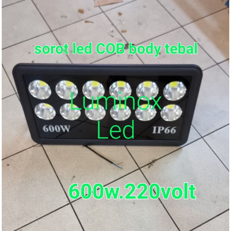 lampu tembak led 600w 600watt / sorot flood light cob 600 watt 600 w 12mata 220volt