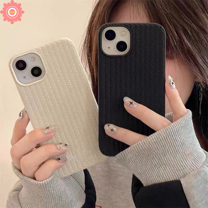 IPHONE Casing Ponsel Simple Mewah Kompatibel Untuk Iphone11 7plus 8plus XR 12 13 14 Pro MAX X XS Max7 8 Plus SE 2020 Pola Sweater Rajut Tahan Kotoran Lembut Full Penutup Belakang