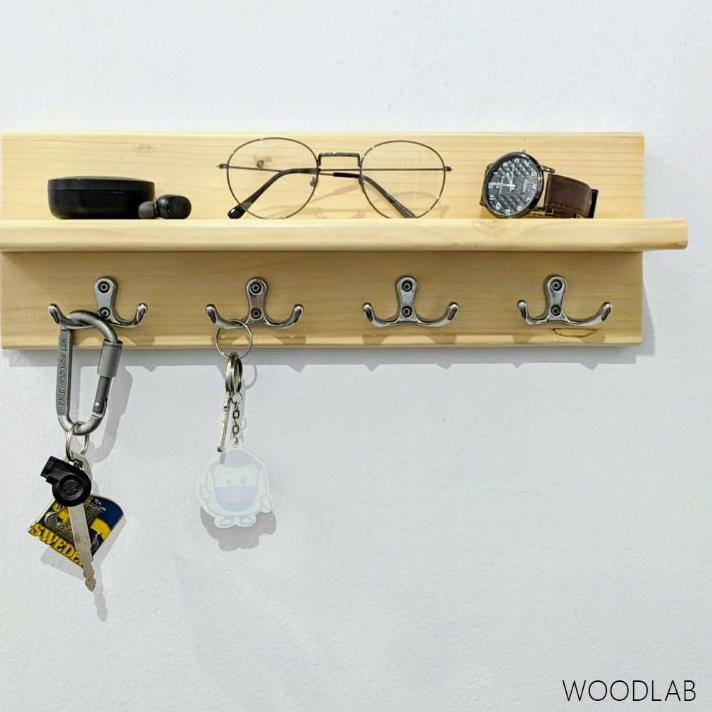 ➩ CALI - Gantungan Baju Dinding Kayu dengan Kapstok dan Ambalan ♟