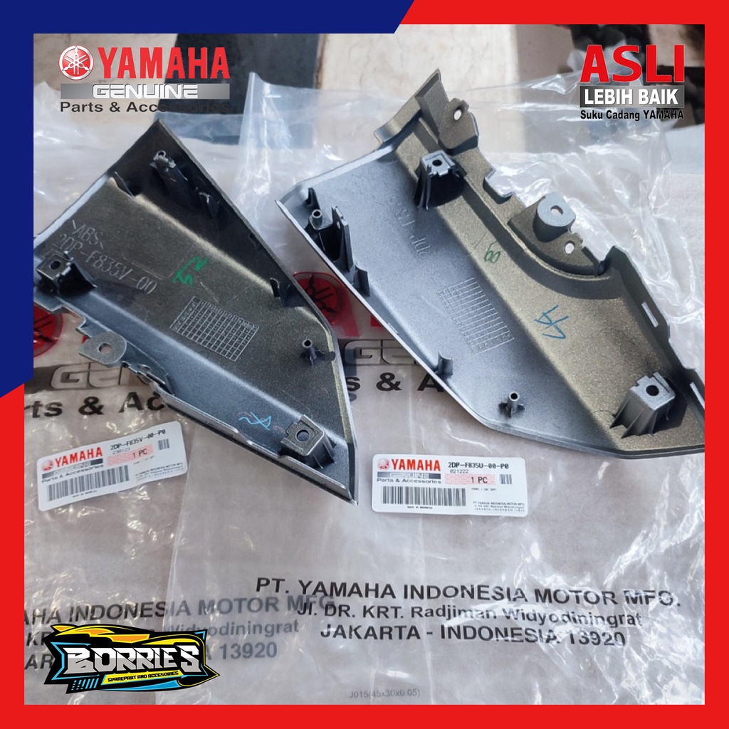 COVER PANEL LAMPU SEN SEIN DEPAN SET BAWAH NMAX N-MAX SILVER ASLI YAMAHA 2DP-F835V-00-P0