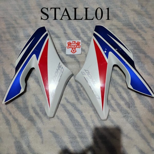 Cover SHROUD L R iner cover sayap kupingan tangki kiri dan kanan Honda CB150R putih CB 150 R old lam