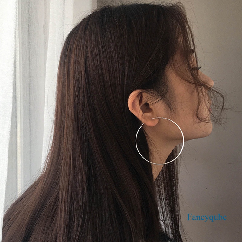 Anting Hoop Lingkaran Simple Halus Kepribadian Hiperbole925 Sterling Silver Untuk Wanita