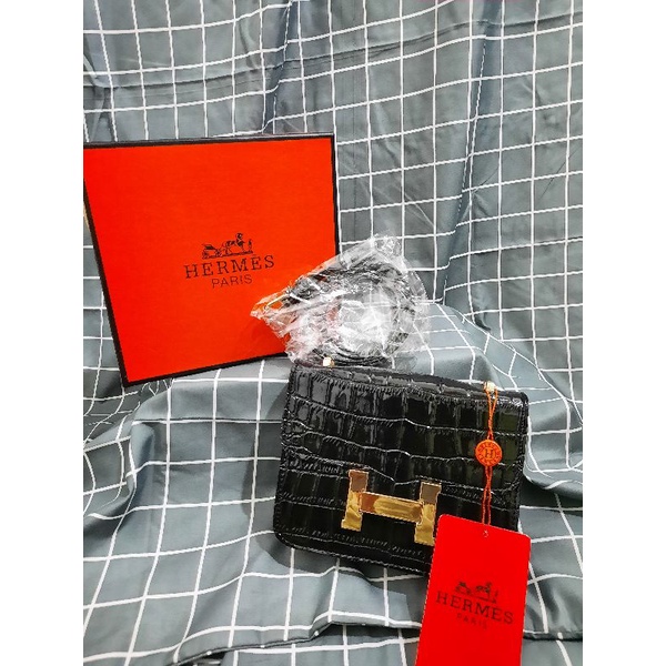 Tas fashion merek her*es lengkap dg box (new).
