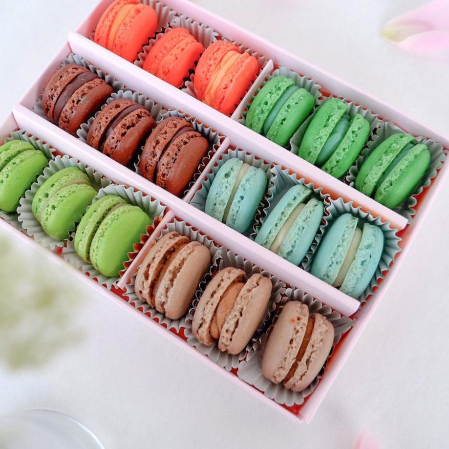 

✱ SPECIAL BABY MACARON 18 PCS ◙