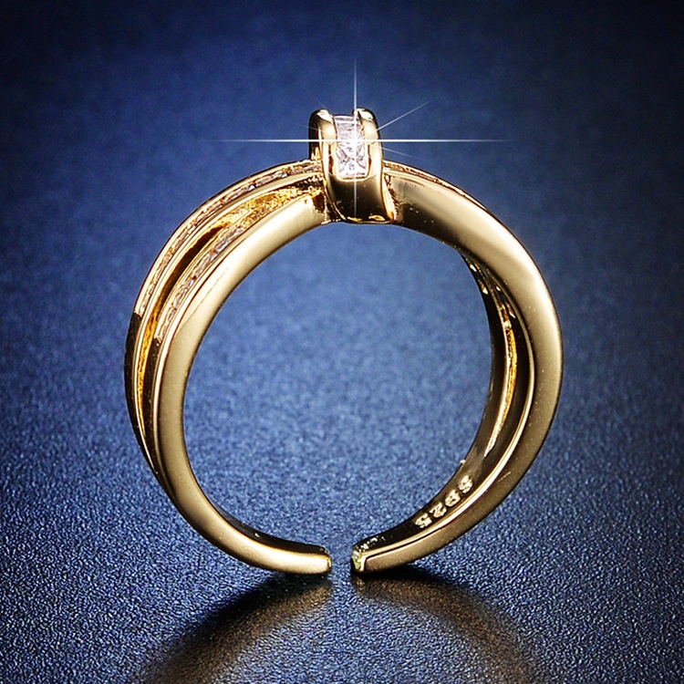 Goldkingdom Fashion Perhiasan Aksesoris Ready Stock Cahaya Baru Desain Niche Senior Rasa Flash Berlian Cincin Perempuan Angin Dingin Indah Mode Cincin Pembukaan Salib