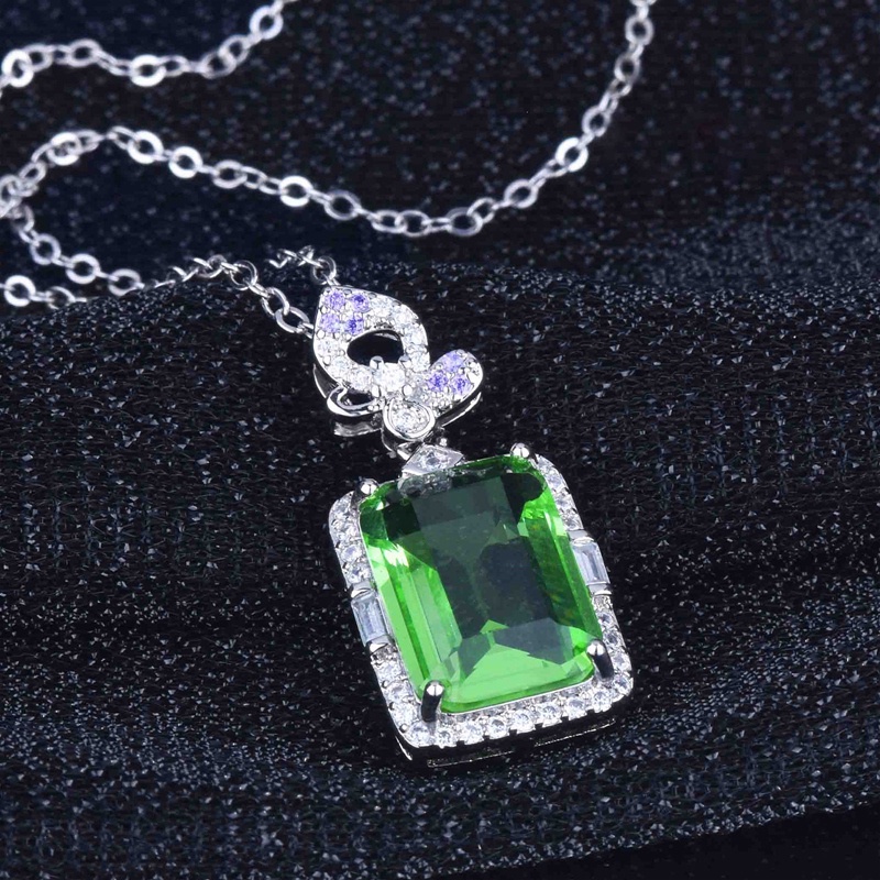 Kalung Liontin Zamrud Simulasi Mewah Baru Tsavorite Olivine Color Treasure Necklace