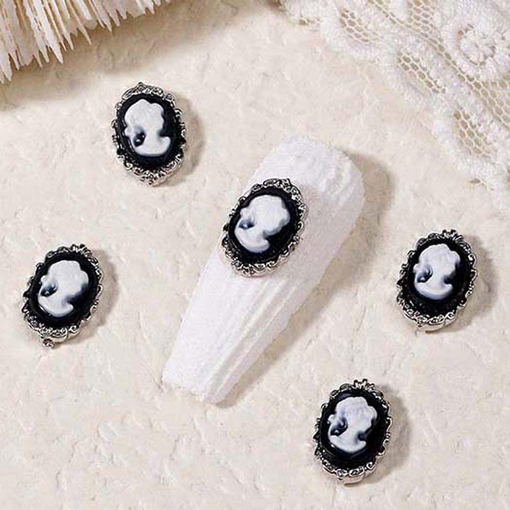 Mxbeauty Dekorasi Kuku Pesona Kuku Retro Gaya Klasik Eropa Gadis Kepala Baroque Pengadilan Hiasan Kuku 3D Nail Art Drills