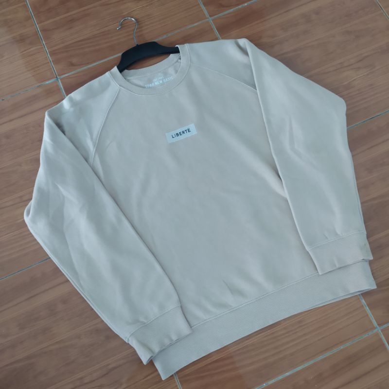 Crewneck / Hoodie / Jumper Cream SPAO (Thrift / Preloved)