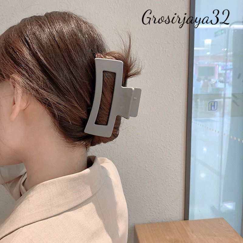 (GROSIRJAYA32) Jedai Kotak JENNY Doff JEDAI KOREA DOFF 9 Cm PREMIUM JEPIT RAMBUT SALON PERSEGI KOTAK BOLONG