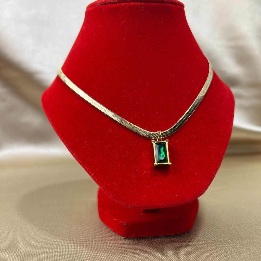 Kalung Titanium Permata Hijau Rantai Belut Pipih JH020