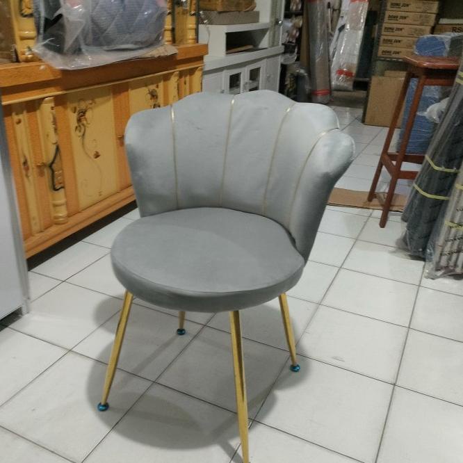 Kursi Cafe / Kursi Belajar Kursi Bar Makan Minimalis Sofa Kerang