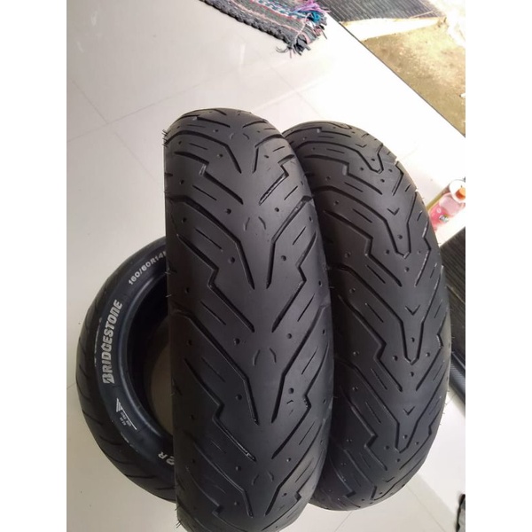 Ban Pirelli angel UK 140/70 & 120/70-14