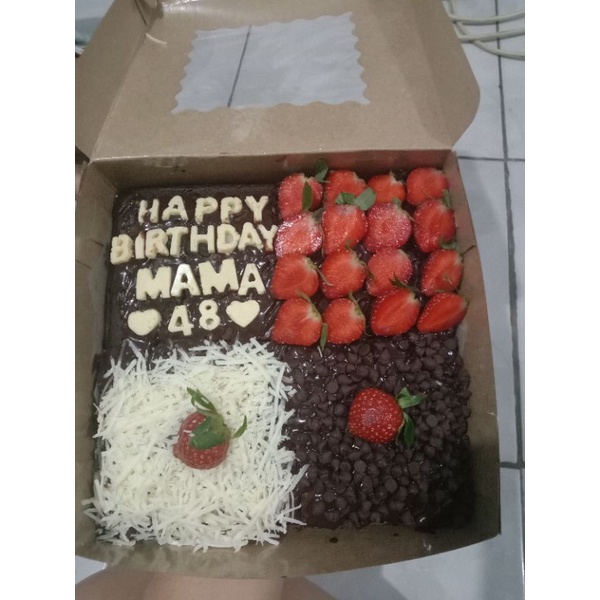 

brownies ulang tahun