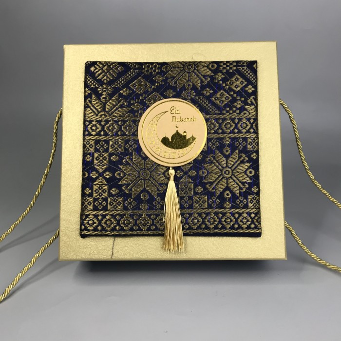 

Hardbox songket premium isi 4 Toples 250gr / Box Hampers Lebaran