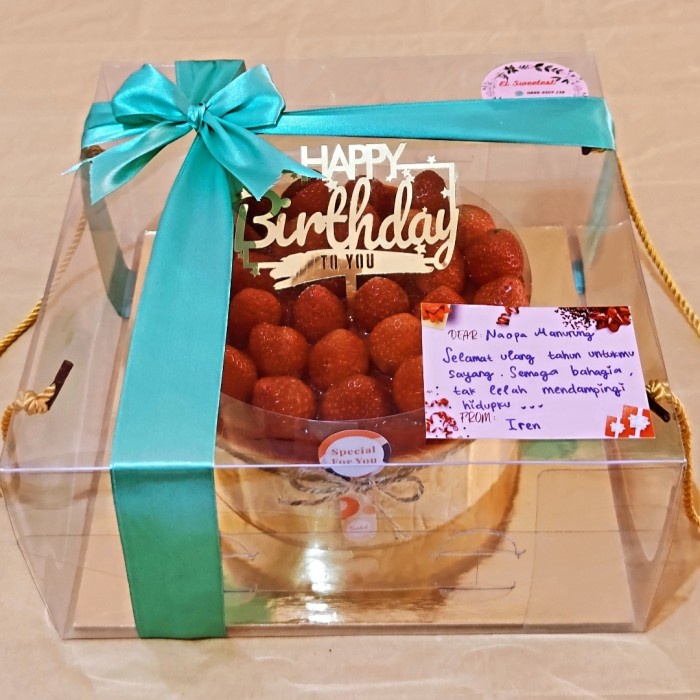 

Hampers japanese cheese/hamper kue stoberi keju/ulang tahun/idul fitri - Full topping