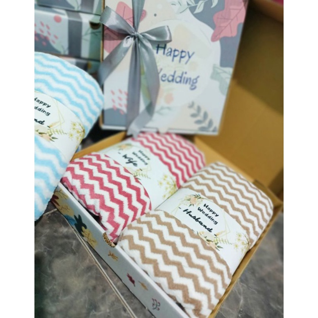 Kado Wedding / Hampers Wedding Handuk Couple [PREMIUM]