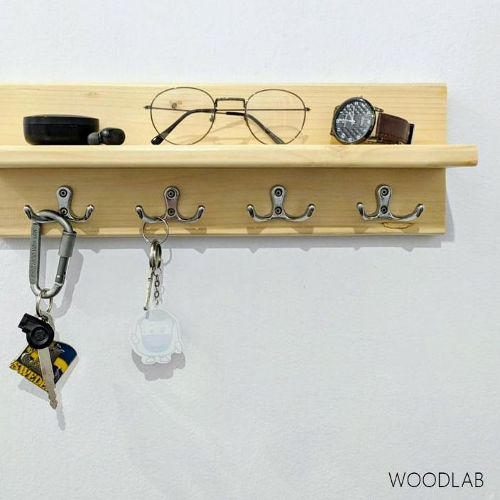 ♦ CALI - Gantungan Baju Dinding Kayu dengan Kapstok dan Ambalan ℮