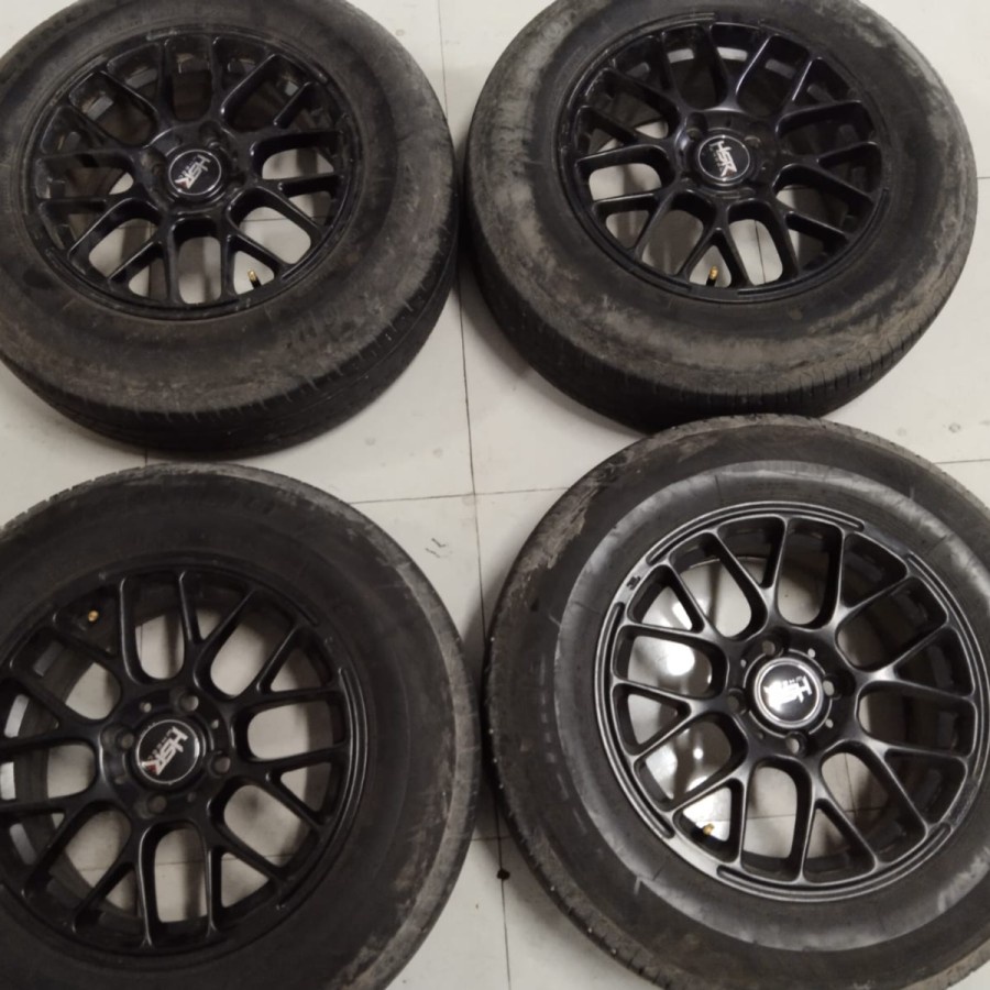 Velg Mobil Seken Ring 14 Baut 4 WAKATE HSR R14X6 4X100 ET35 BAN 185 70 R14
