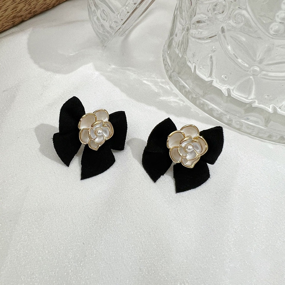 [COD Tangding] Retro Camellia Ikatan Simpul Anting Wanita Gadis Elegan Ringan Mewah Studs Earring Jewelry