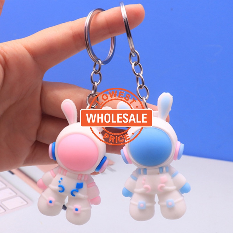 [Wholesale Prices] Pink Blue Bunny Pendant Key Ring Space Rabbit Couple Keychain Girls Backpack Hanging Ornament Birthday Decorative Gift Souvenir