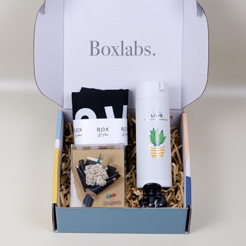 BOXLABS - Hampers Kado Ulang Tahun Cewek Lengkap | Hampers Wisuda Cewek Lengkap
