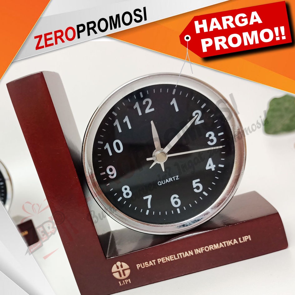 Souvenir jam meja unik, mewah dan elegan ini dengan model L