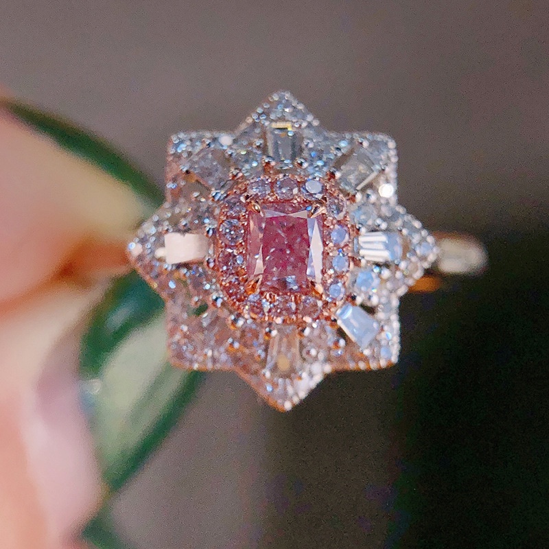 Goldkingdom Fashion Perhiasan Aksesoris Ready Stock Palsu Alami Argyle Merah Muda Berlian Cincin Mewah Bertatahkan Princess Square Diamond Female Ring