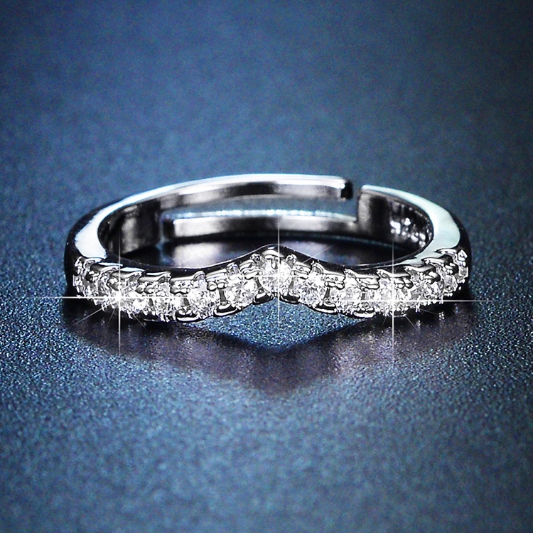 Goldkingdom Fashion Perhiasan Aksesoris Ready Stock V Bentuk Sederhana Guardian Baris Cincin Zirkon Mosang Cahaya Mewah Stack Memakai Adjustable Ring Female