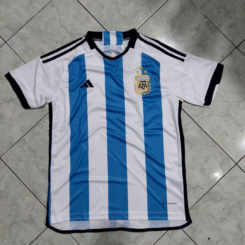 Jersey bola Argentina home 3 bintang